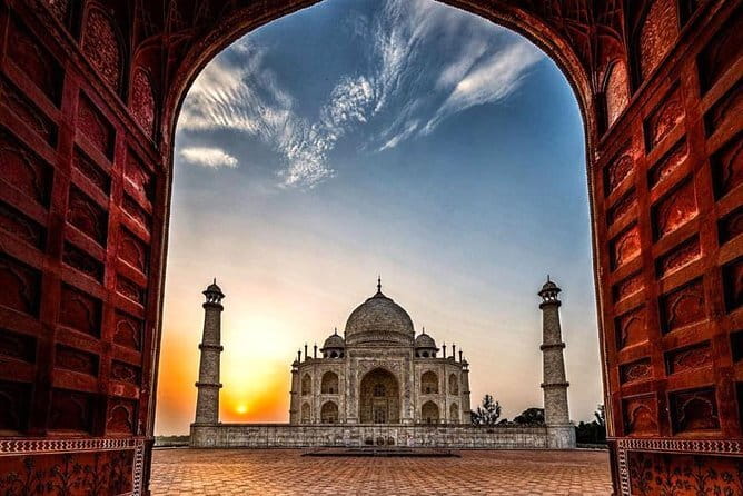 1-Day Trip to Golden Temple,Amritsar from Delhi with Both side Commercial Flight - What the $191 price really buys