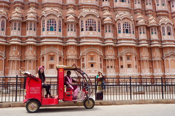 10-Day Private Golden Triangle and Holy City Tour from Delhi - Day 2: Mughal Delhi, Chandni Chowk, and modern India