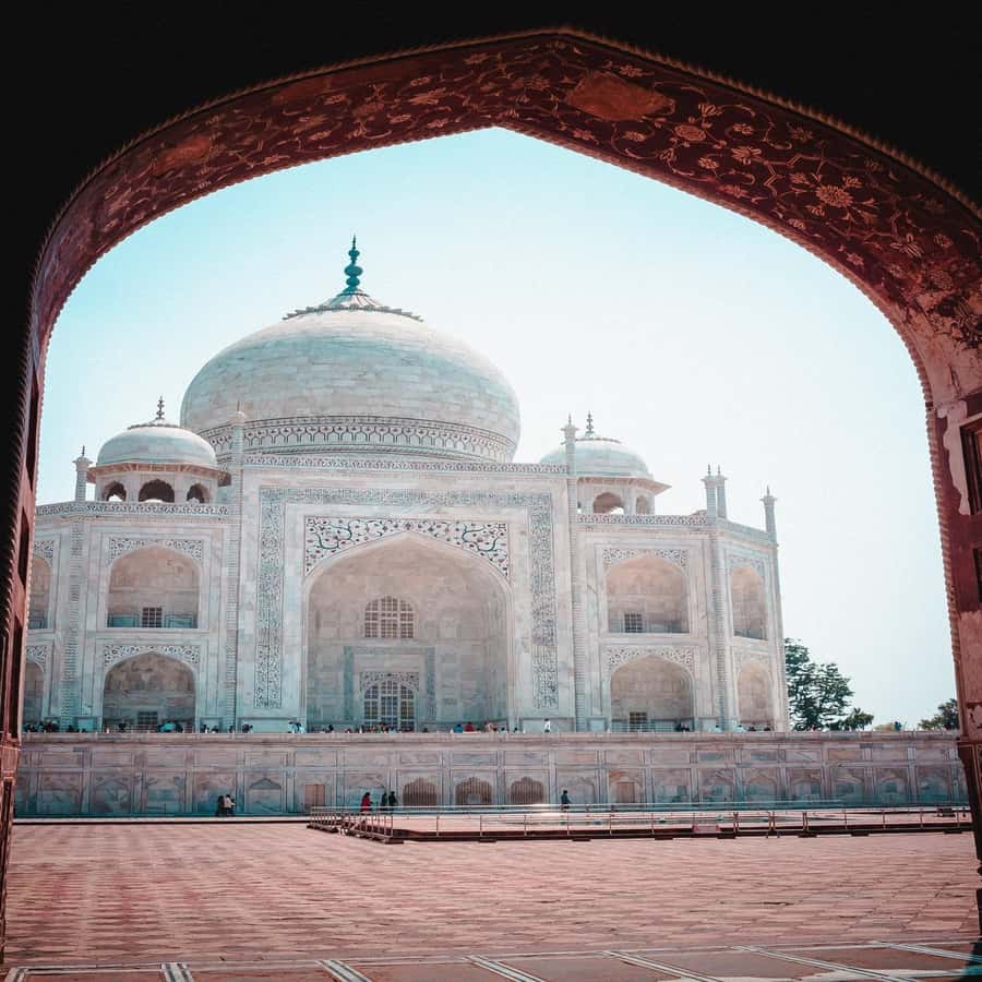 2 Day All Inclusive Taj Mahal & Agra City Tour From Banglore - Sunrise inside the Taj Mahal complex
