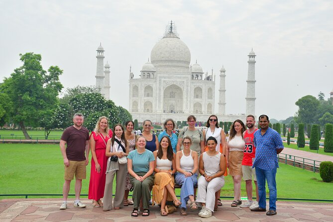 2 Days Overnight Taj Mahal and Agra Tour From Delhi - Agra Fort explains the Mughal capital