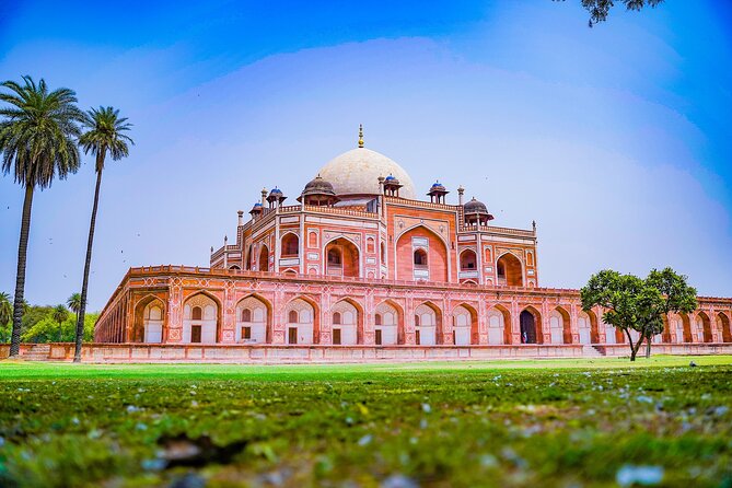 2-Days Private Delhi and Agra Taj Mahal Tour ( Overnight in Agra) - Sikh tradition at Gurudwara Bangla Sahib