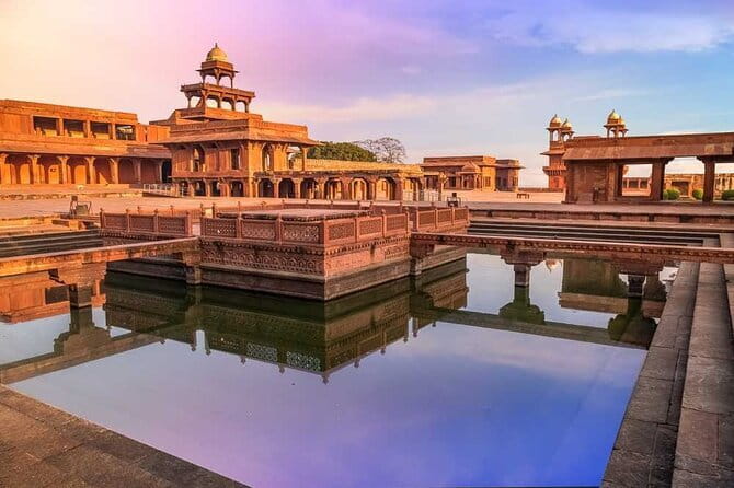 2 Days Taj Mahal Tour and Agra Tour by Car from Delhi - Agra Fort: Mughal power in red sandstone