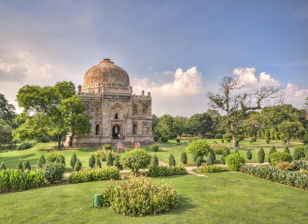 3.5-Hours South Delhi Private Bike Tour with Lodi Art District - Key points at a glance