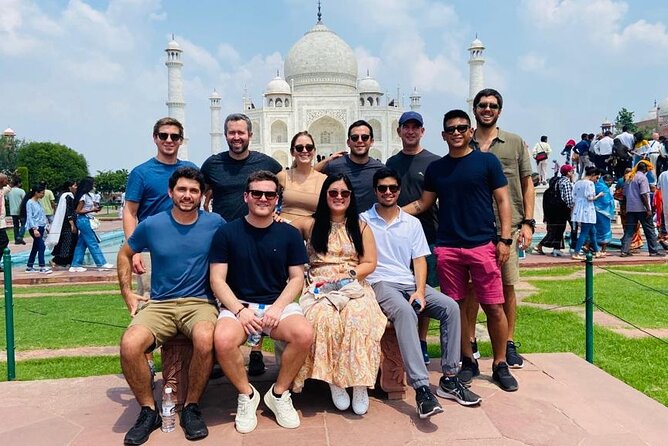 3-Day Luxury Golden Triangle Tour: New Delhi, Agra & Jaipur - Delhi begins with grand avenues and quiet memorials