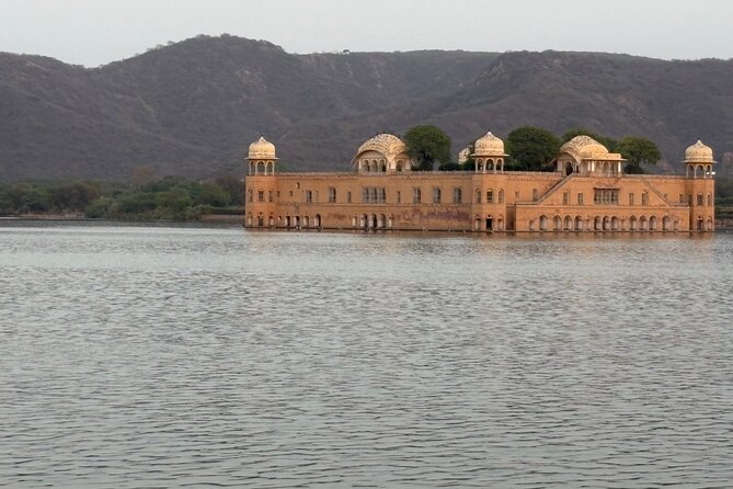 3-Day Luxury Private Golden Triangle Tour – Delhi, Agra & Jaipur - Cancellation and booking details