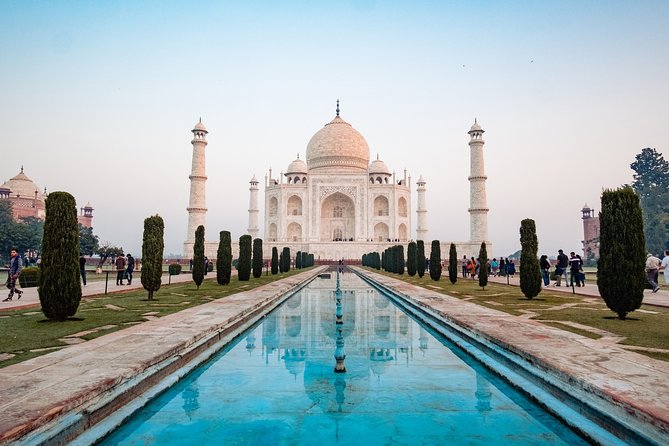 3 Days Golden Triangle Tour - Day 2: The Taj Mahal, Agra Fort, and Fatehpur Sikri