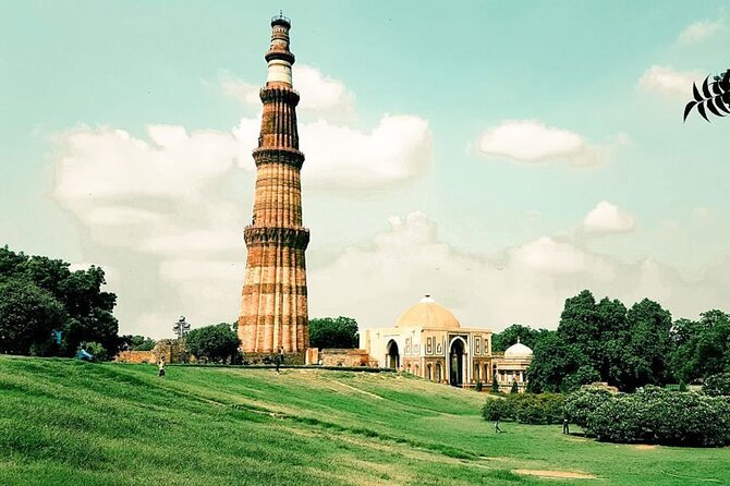 3 Days Luxury Golden Triangle Tour - Day 2: The Taj Mahal before breakfast