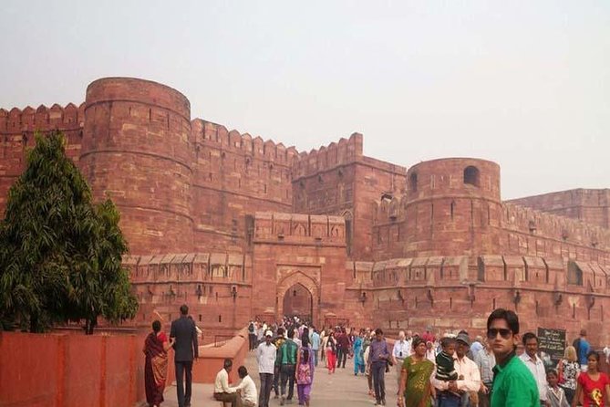 3 Days Private Luxury Golden Triangle Tour from Delhi - Day one: Delhi from Jama Masjid to India Gate