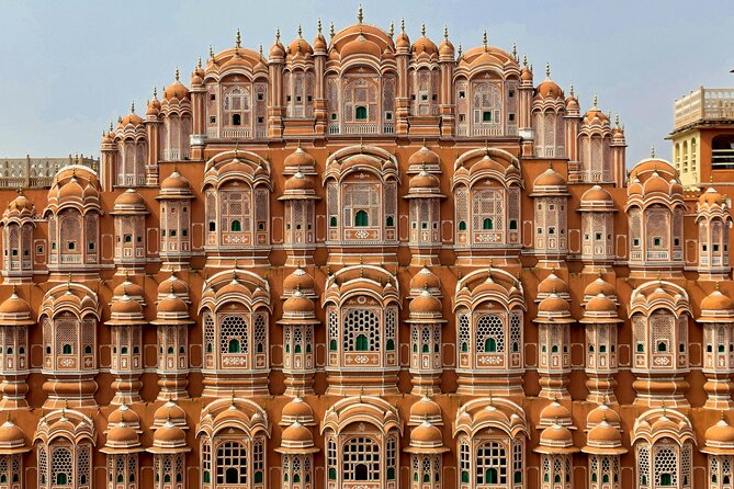 3DAYS Luxury Golden Triangle Tour To Agra, Jaipur from New Delhi - Old Delhi adds the strongest sense of place