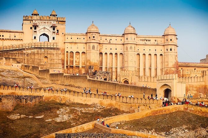 4 Days Golden Triangle Tour from Delhi - Day 4: Jaipur’s forts, palaces, and observatory