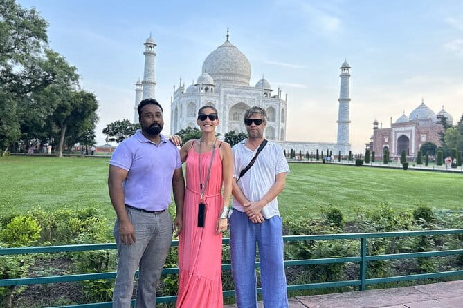 4 Days Luxury Golden Triangle Tour to Agra and Jaipur From Delhi - Key points to know before booking