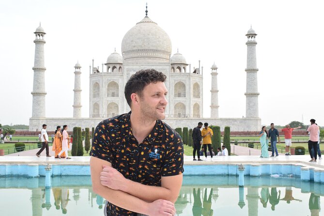 4-Days Private Golden Triangle Tour: Delhi, Agra & Jaipur by Car - Day two: sunrise at the Taj Mahal and Agra’s Mughal core
