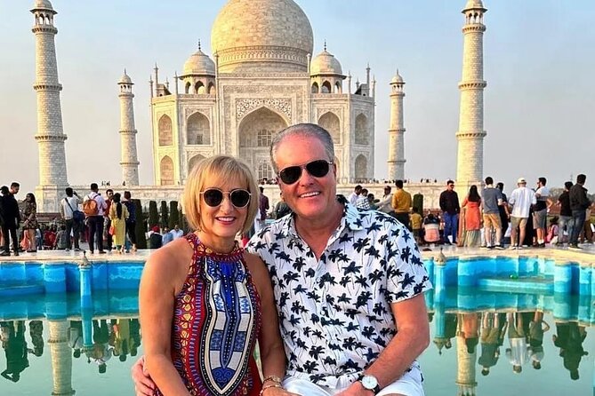 4-Days Private Luxury Golden Triangle Tour Agra Jaipur New Delhi - Day one: Qutub Minar, Delhi’s grand avenues, and Agra