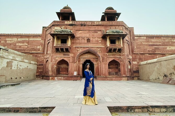 5-Day Golden Triangle Tour with Cultural Heritage-Taj & More - Jaipur begins with defense and royal leisure
