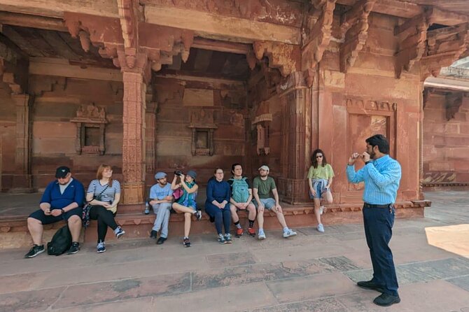 5-Day Golden Triangle Tour with Cultural Heritage-Taj & More - Jaipur’s palaces and instruments tell a fuller story