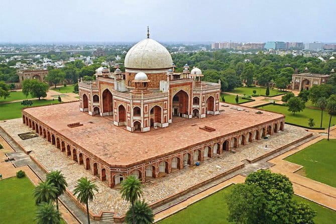 5 Day Golden Triangle with Akshardham Temple-Taj Mahal at Sunrise - Day 2: New Delhi landmarks and the road to Agra