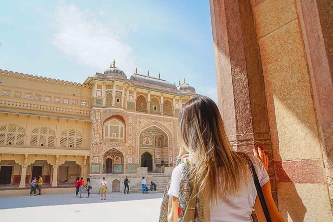 5-Day Private Golden Triangle Tour: Delhi, Agra and Jaipur - Day 4: Amber Fort, Jaipur’s old city, and traditional crafts