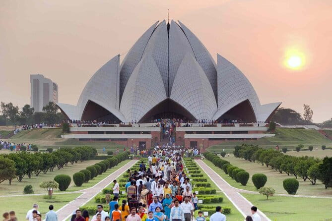 5-Day Private Luxury Golden Triangle Tour From Delhi - What the $31.50 price really means