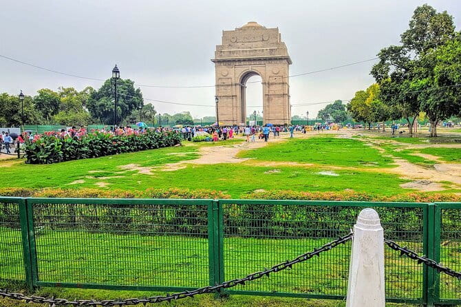 5-Days Luxury Golden Triangle Tour to Agra and Jaipur From Delhi - Hotels, meals, and the real cost