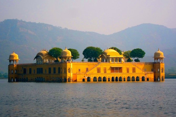 6 Day Delhi Agra Jaipur Udaipur Tour-Golden Triangle with Udaipur - What the private format really gives you