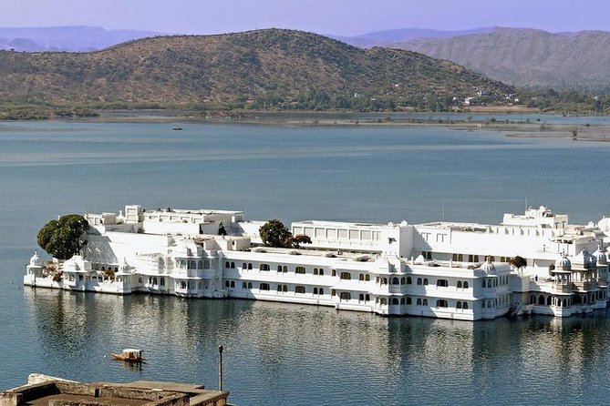 6 Day Delhi Agra Jaipur Udaipur Tour-Golden Triangle with Udaipur - Who should book this six-day route