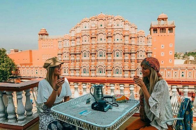6-Day Private Tour of the Golden Triangle - Day three brings Akshardham and the first Taj Mahal visit
