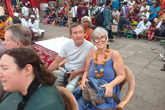 6-Day Rishikesh & Haridwar Spiritual Tour from Delhi - Day 2: Ashrams, bridges, and the Ganges in Rishikesh