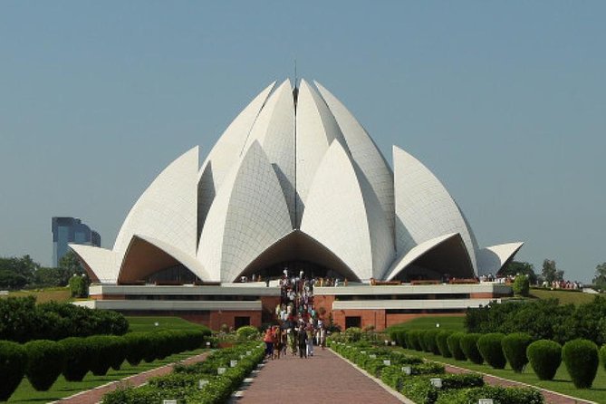 7-Day Golden Triangle & Varanasi Tour from Delhi with Guide - The Taj Mahal at sunrise