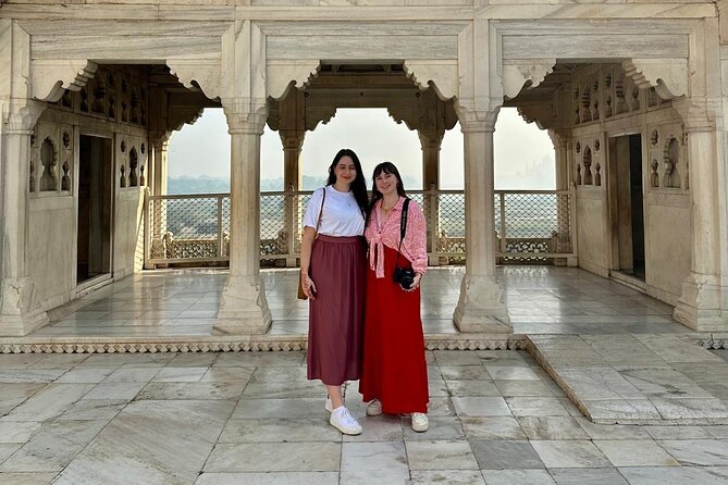 7-Days Private Golden Triangle with Pushkar Yoga Spiritual Tour - Day 5: Jaipur’s forts, palace, observatory, and famous facade