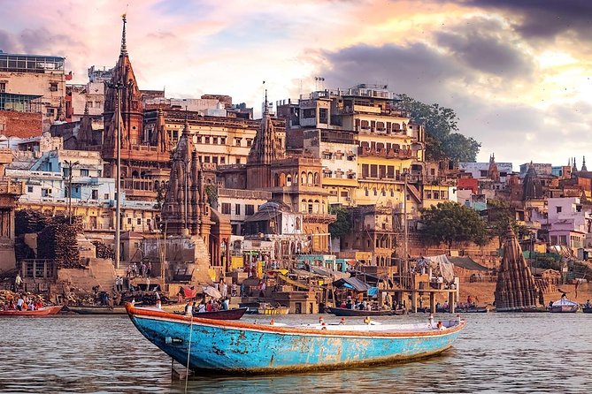 8-Day Golden Triangle & Varanasi Tour: Culture, Heritage & Faith - Day 3: Varanasi and the first look at the Ganges