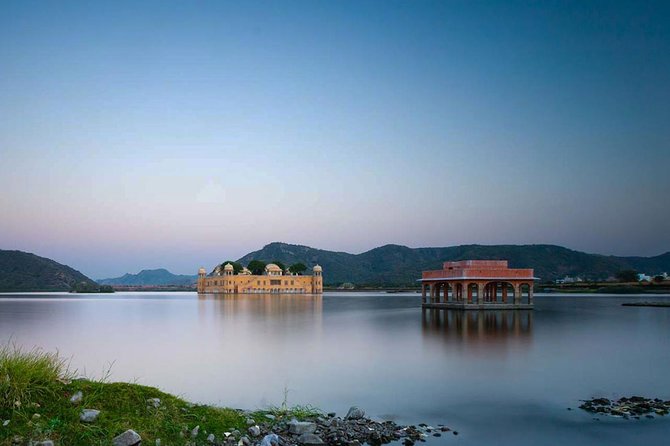 8 Days Delhi Agra Ranthambore Udaipur Jaipur Delhi Tour(Taj, Tigers & Lakes) - Day 5: Udaipur’s temples, palaces, and water