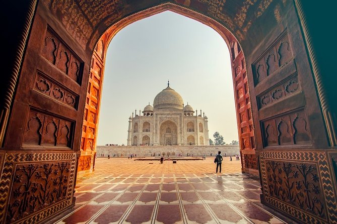 8 Days Golden Triangle Tour with Ranthambore Tiger Tour - Day 4: The Taj Mahal at 5:45 AM, then Fatehpur Sikri