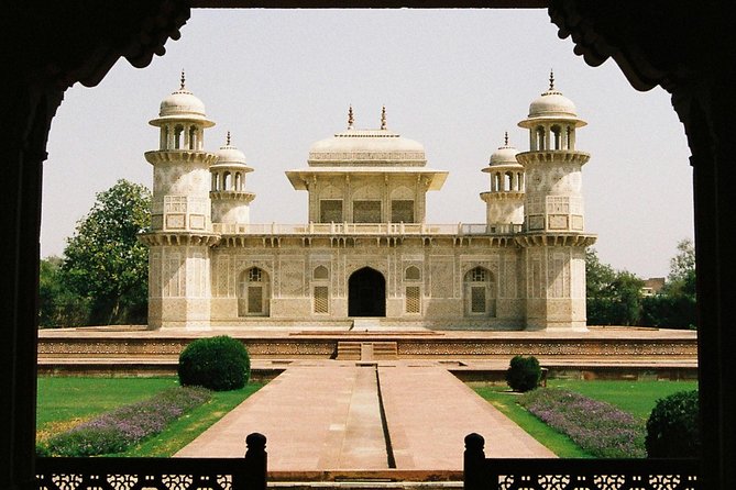8 Days India Golden Triangle Tour With Varanasi - Why this route works in eight days