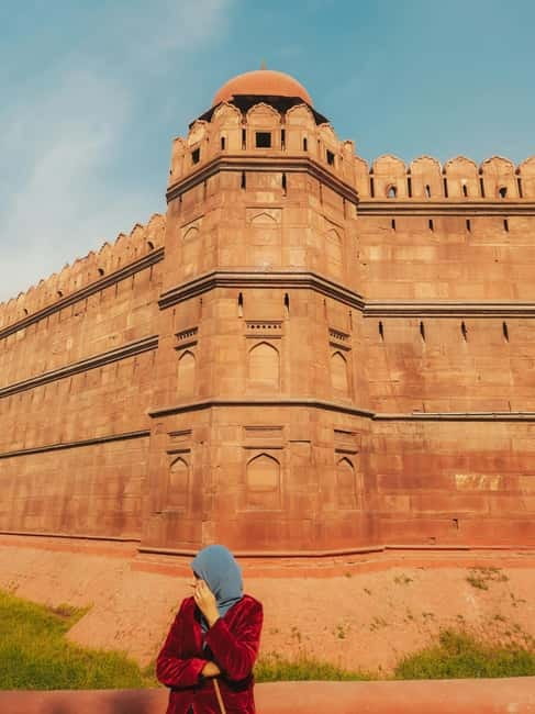 A full-day tour of Old & New Delhi Monument Express Entry - Qutub Minar and Its Carved Stonework