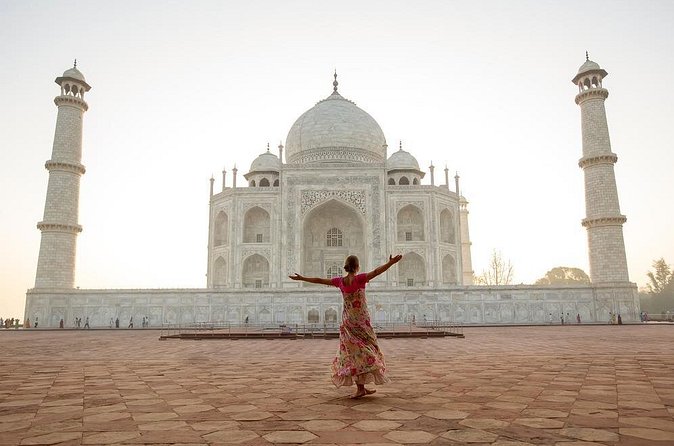 Agra City Tour By Car - Lunch and the change of pace