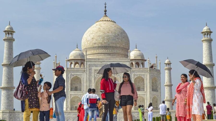 Agra: Skip-the-Line Taj Mahal & Agra Fort Tickets + Add-Ons - What the guide adds to the monuments