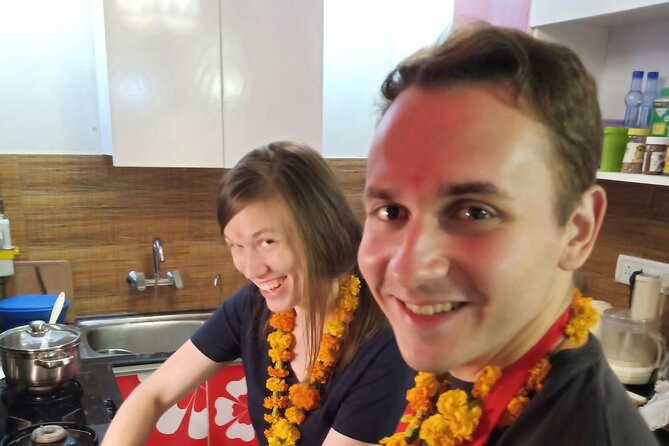 AI Tour - Cook, Talk, Dine & more with locals at their Delhi Home - Cooking a three-course Indian meal