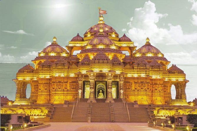 Akshardham Temple Exhibition, light and Water show With Transfers - Hall of Values: Hindu teachings through staged displays