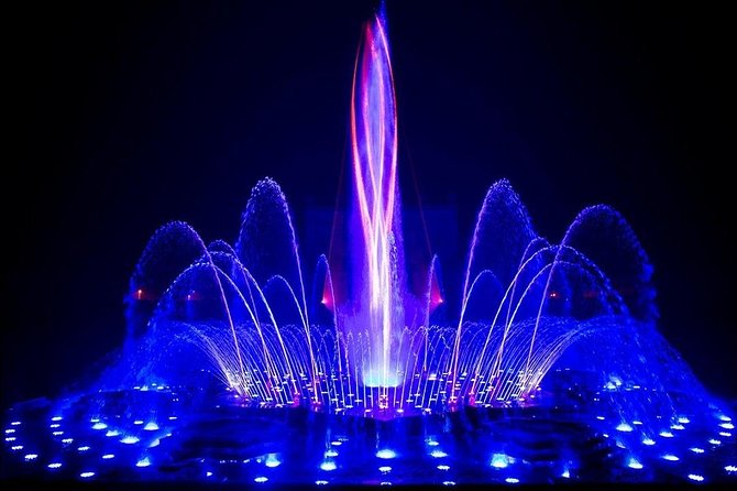 Akshardham Temple Tour - The gardens and Lotus Garden