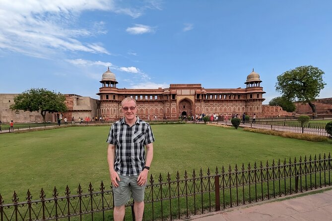 All Inclusive Delhi to Agra and Jaipur 3 Day Golden Triangle Tour - A sunrise start at the Taj Mahal
