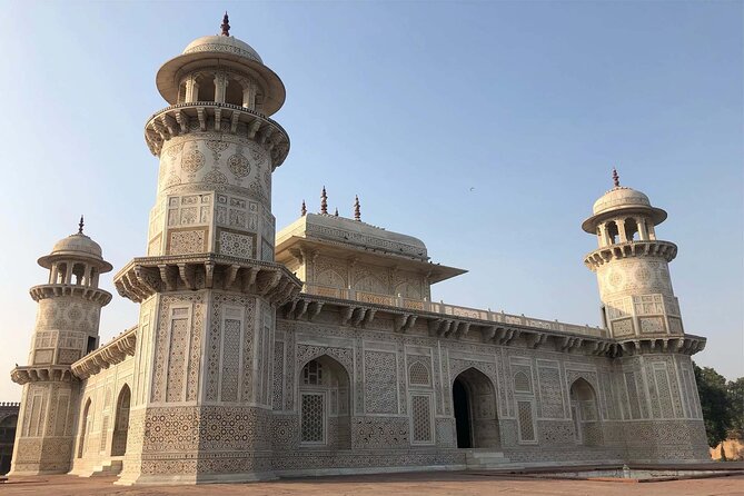 All Inclusive Private Car Tour To Taj Mahal From Delhi - Lunch, tickets, and the real price