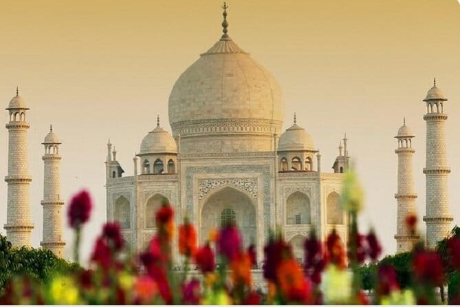 all inclusive private day trip to taj mahal from delhi by car - Three hours from Delhi to the Taj Mahal