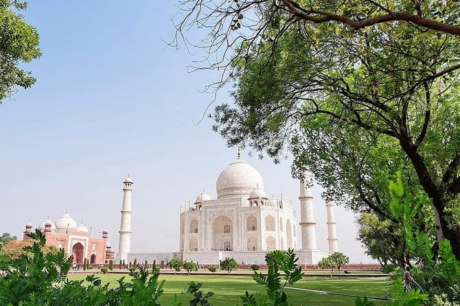all inclusive private day trip to taj mahal from delhi by car - The guide can make or break the day