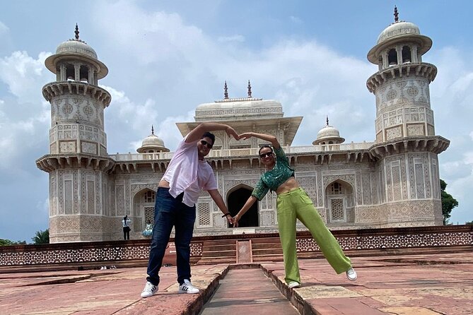 All Inclusive Private Taj Mahal & Agra Tour from Delhi by Car - Returning to Delhi after a full day