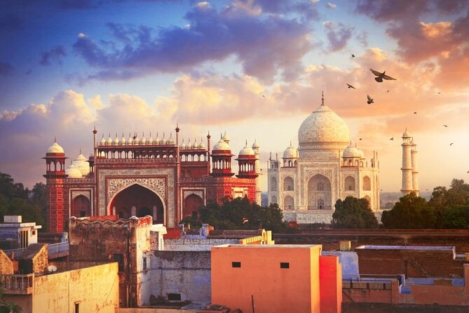 All Inclusive: Same day Taj Mahal Tour From Delhi - Lunch at the Courtyard by Marriott or Radisson