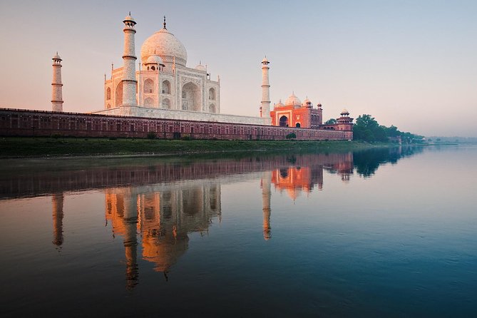 All Inclusive Taj Mahal Day Tour from Delhi by Superfast Train - The Taj Mahal: allow two hours for the main event