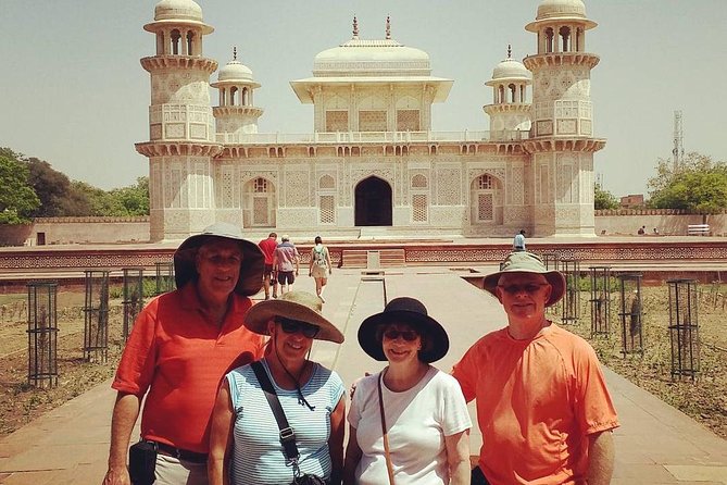 Best of India - 4 Days Golden Triangle Private Trip - Day 1: From Delhi to Agra and the Mughal monuments