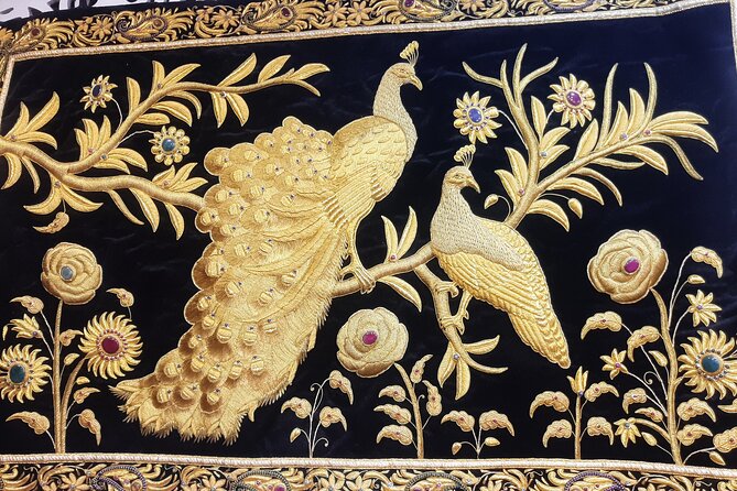 Chandni Chowk Textile Tour - Paranthe Wali Gali and the first taste of Old Delhi