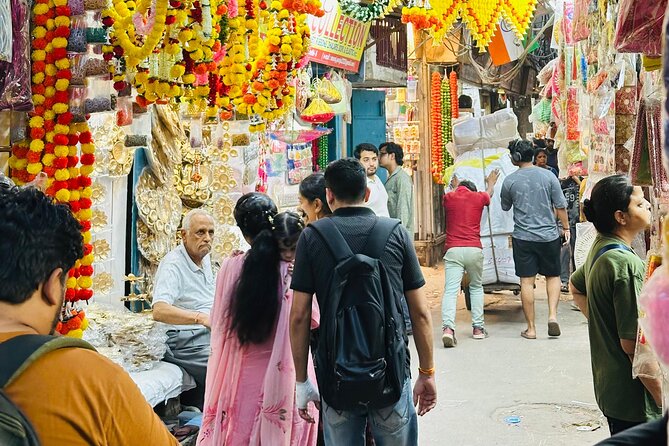 Customized Half Day and Full Day Delhi Shopping, Street Food Tour - Half-day or full-day: which version makes sense?