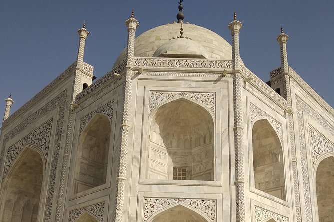 Day Tour Taj Mahal & Agra Fort by Private Car From Delhi - Seeing the Taj Mahal with a private guide